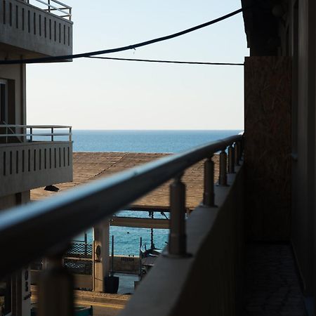 Comfy & Modern Apartment In The Heart Of Heraklion Exterior photo